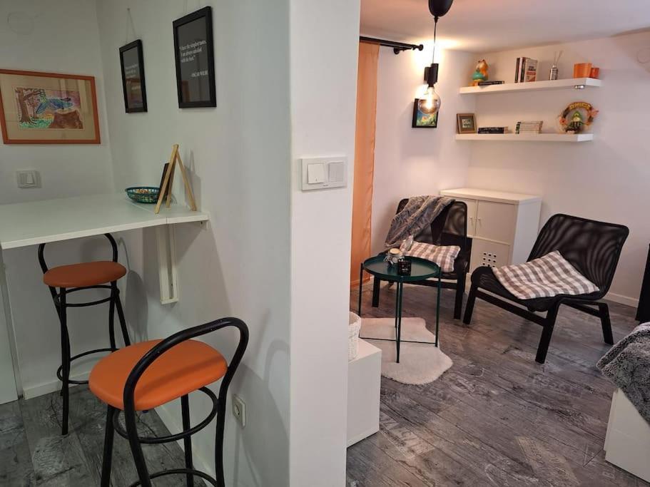 New Studio Apartment Emmy With Free Street Parking Zagreb Exterior foto