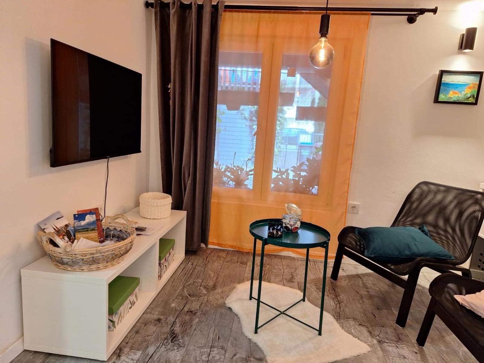 New Studio Apartment Emmy With Free Street Parking Zagreb Exterior foto